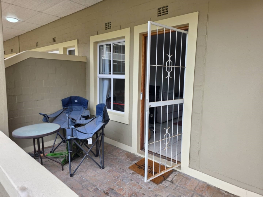 1 Bedroom Property for Sale in La Colline Western Cape
